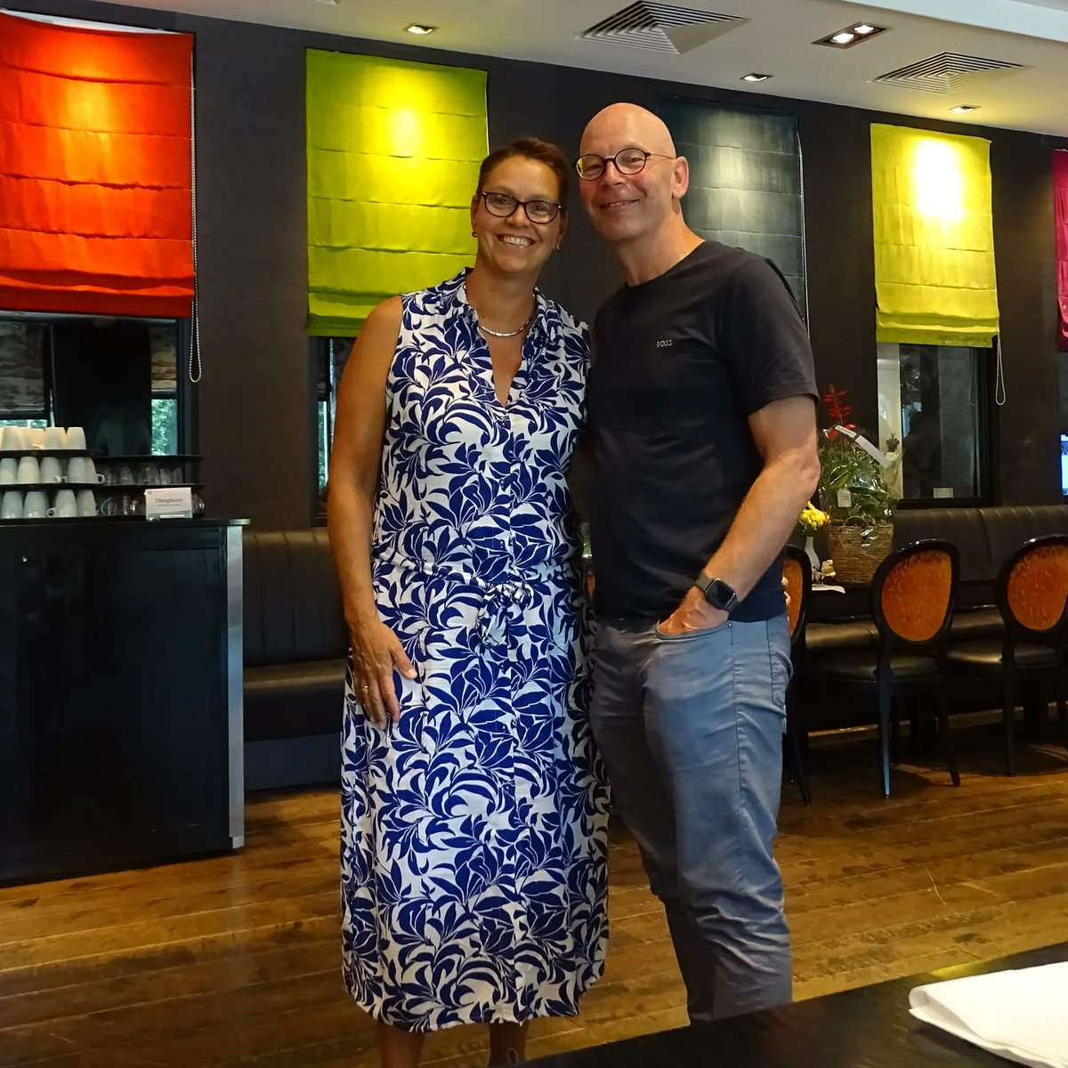 josgrafe's tweet photo. 25 jaar getrouwd met @MirjamGrafe vandaag. #vierdeliefde https://t.co/8XPx4BnywC