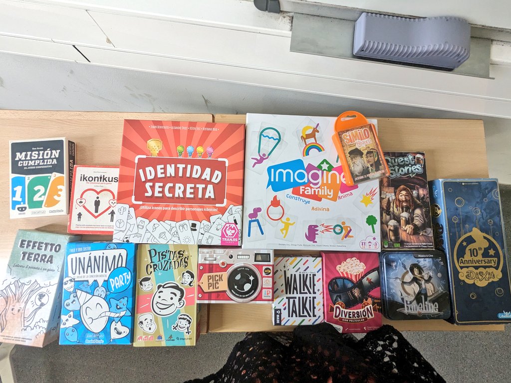 Avui hem fet el curs introductori sobre #ElPoderdelJoc
Estic contenta perquè al tancament m'han dit que marxen amb il·lusió, recursos i moltes idees