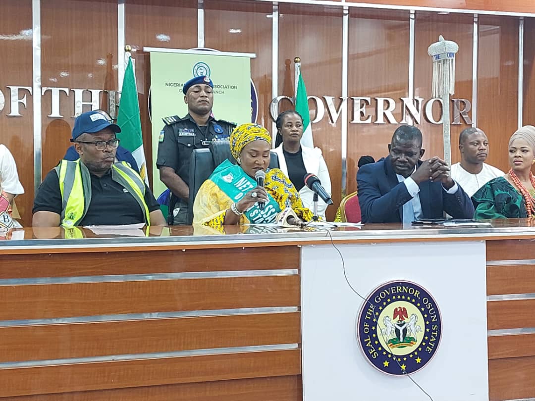 SFHNigeria's tweet photo. Happening Now:

Inauguration of Her Excellency Chief Mrs. Titilola Adeleke @TitilolaAdeleke, wife of the Executive Governor of Osun State, as the Net Ambassador for the 2023 ITN mass distribution campaign. https://t.co/CMuNDU1ICO