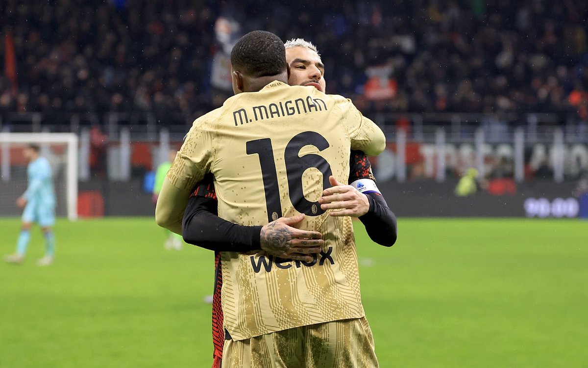 TheoHernandez's tweet photo. Joyeux anniversaire, mon frère @mmseize 🔴⚫🇫🇷 https://t.co/20AgWW9ODt