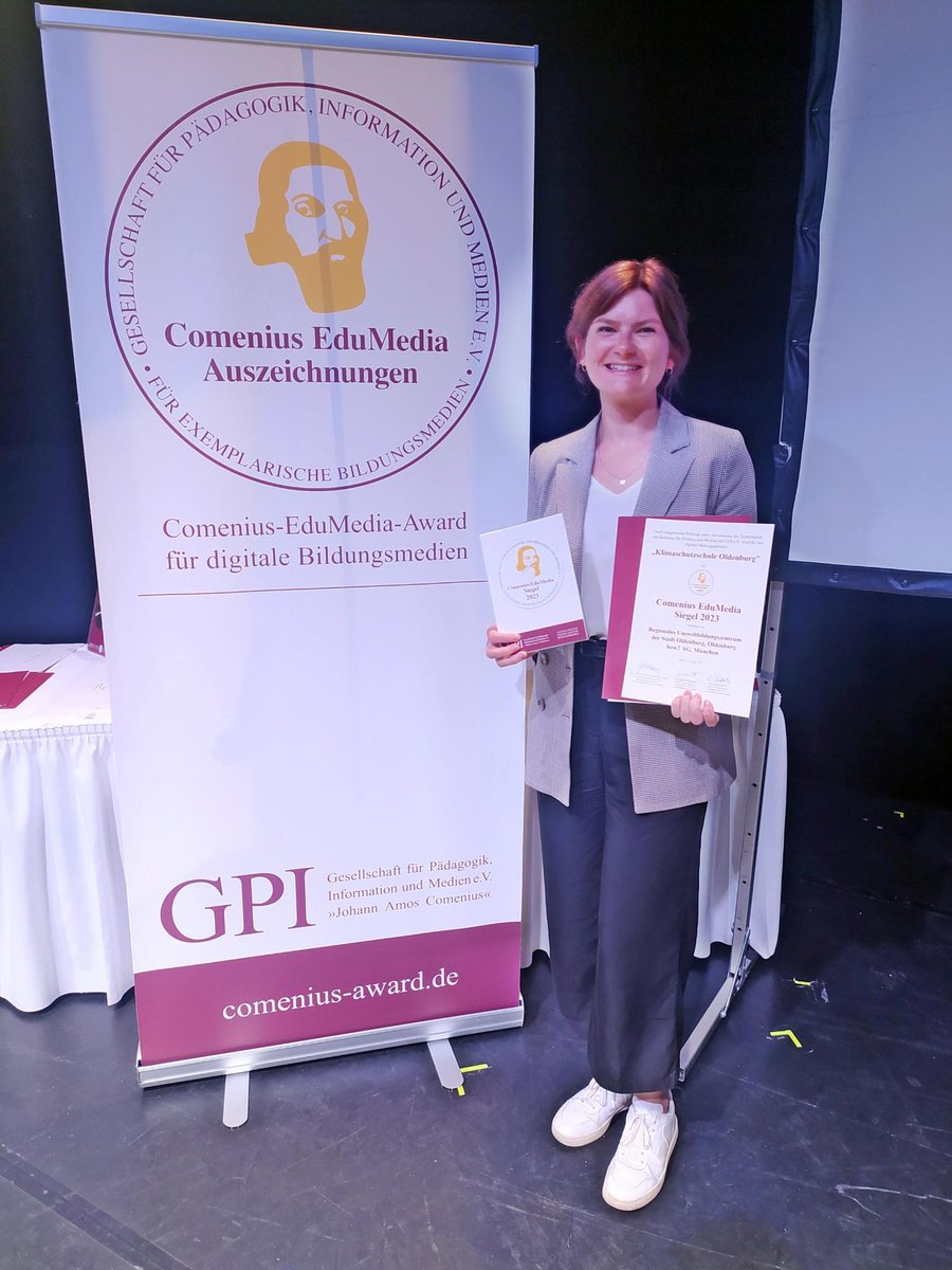 Das E-Learning der "Mobilen Klimaschutzschule" unseres Regionalen Umweltbildungszentrums (RUZ) in Kooperation mit der Agentur <a href="/how2video/">how2 AG</a> ist mit dem Comenius-EduMedia-Award ausgezeichnet worden!🎉

Infos zum Kurs und zur Buchung:
👉oldenburg.de/startseite/leb…

📸 Stadt Oldenburg