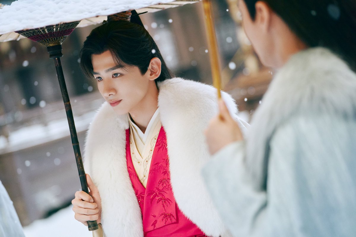 이거완전 미땡아이잖아여!!!백경정은 천사인가요?퍼컬이 겨울 우산이에요?이 남자 왜 아기인데 남자인건데