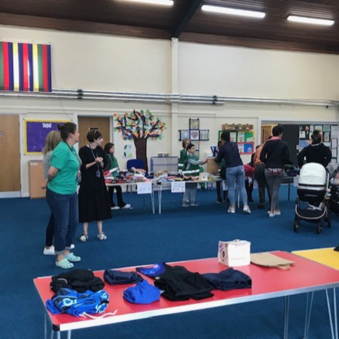 StPauls_Tweets's tweet photo. Last Friday, our Year 5 children hosted a clothing sale as part of their latest OAT social action project - 'We Will Recycle'. They raised £75 selling pre-loved clothing donated by our school community! https://t.co/96vY6sFsRb