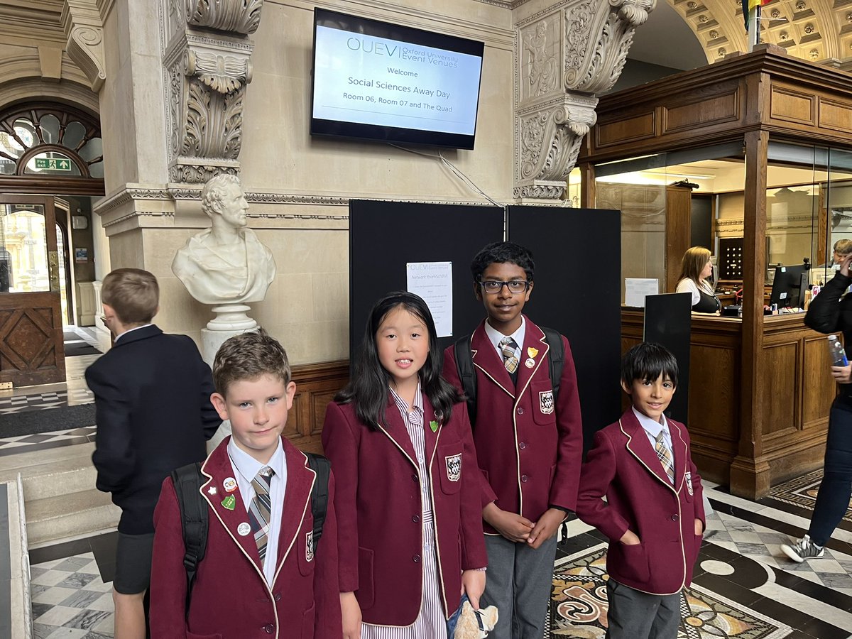 Good luck to our General Knowledge &amp; Maths Quiz teams who are up in Oxford today at the Quiz Club National Finals. We are all very proud of each one - the teams are made up of Denis Yr3, Harry Yr4, Isabelle Yr5, Yusuf Yr5, Hannah Yr6 &amp; our captain Alexander Yr6! #NewMalden #Final