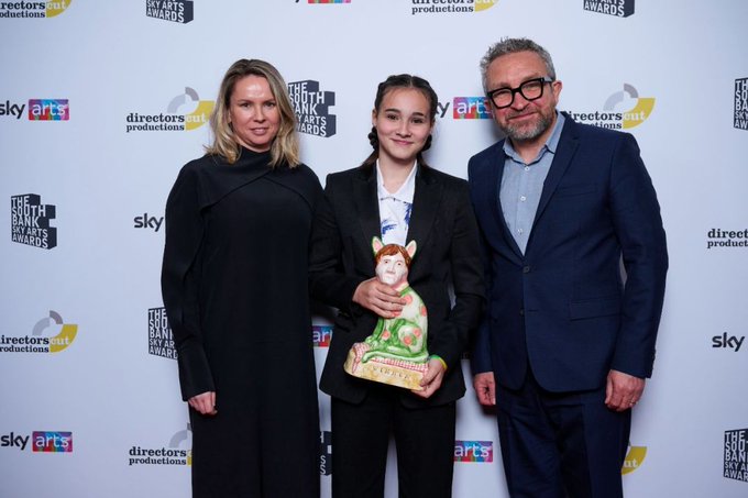 TheAPartnership's tweet photo. 🏆 SOUTH BANK SKY ARTS AWARDS 2023 WINNERS  

☀ FILM: AFTERSUN, starring Frankie Corio

🚓 TV DRAMA: HAPPY VALLEY, Starring James Norton, @ConnahRhys, Susan Lynch, @CharlieBMurphy, @theamitshah, Jack Bandeira and Greg Kolpakchi https://t.co/yIOdBZpZ4B