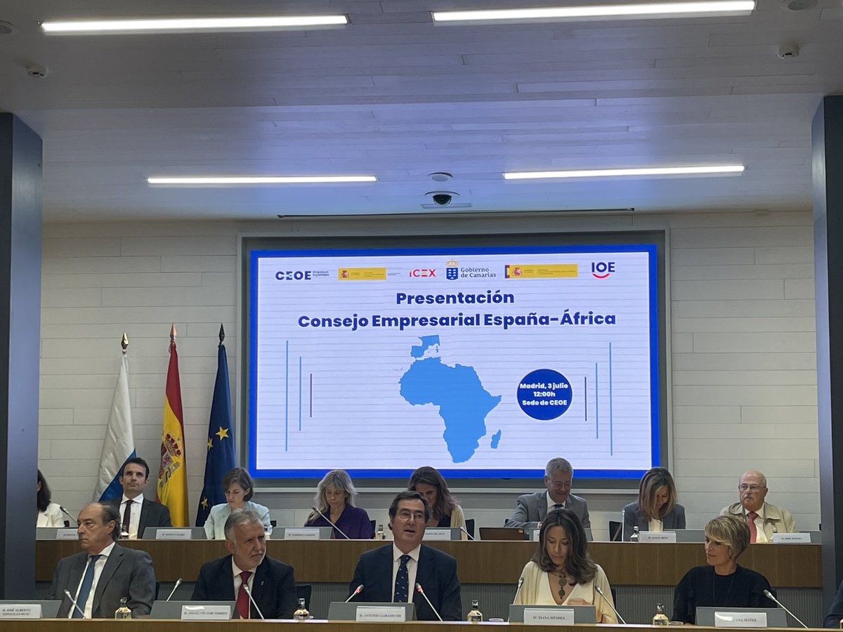 davidsgov's tweet photo. Hoy participamos en la presentación el Consejo Empresarial España-África en @CEOE_ES 
Una iniciativa impulsada con el ánimo de crear un marco estable en las relaciones empresariales entre España y los diversos países que componen la realidad africana. https://t.co/NFLmDOVwO7