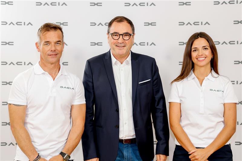 Dacia se embarca en el <a href="/dakar/">DAKAR RALLY</a> a partir de 2025

Dacia participará como fabricante en el Campeonato Mundial de Rally Raid (Categoría T1+), que culminará con el Dakar, una extraordinaria aventura humana y deportiva. El equipo estará formado por Sebastien Loeb y Cristina Gutiérrez.