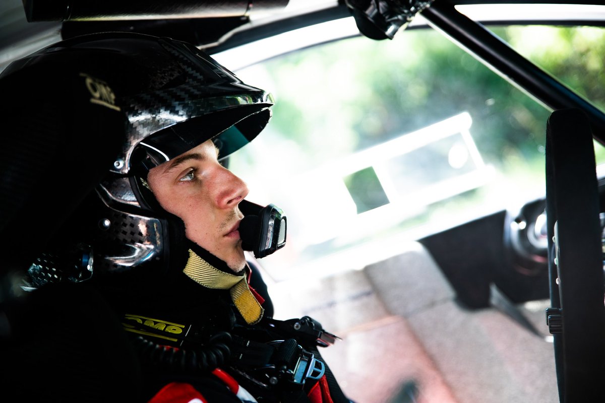 A découvrir dès ce week-end au Rallye du Rouergue 🫶

La nouvelle monture de William Wagner et du Sarrazin Motorsport
La nouvelle Skoda Fabia RS RALLY 2 va faire ses premiers tour de roues en <a href="/CFRallye/">CF Rallye</a> 🇫🇷

On vous en parle demain soir à 21H dans Rally’Hebdo 🤘

📸 <a href="/OwenHoulesPhot/">Owen Houlès Photographie</a>