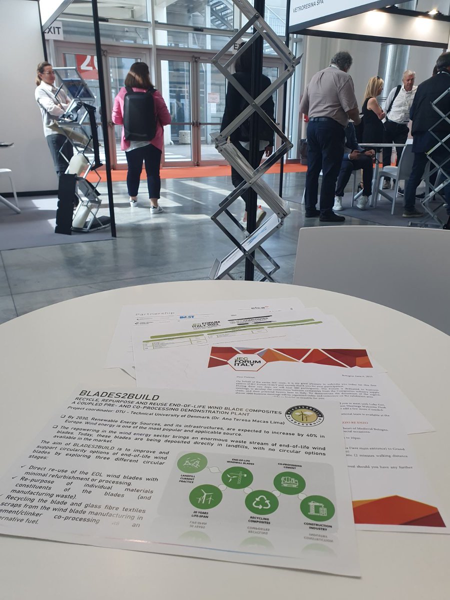 blades2build's tweet photo. ✈️#BLADES2BUILD travelled to the city of #Bologna!Our partner Global Consulting Sustainability AS attended the JEC Italy Forum 2023, an event organised by #JECGroup, in partnership with #Assocompositi!
#composites #sustainability #networkingevent #Innovation #horizoneu https://t.co/09N4ez5wjd