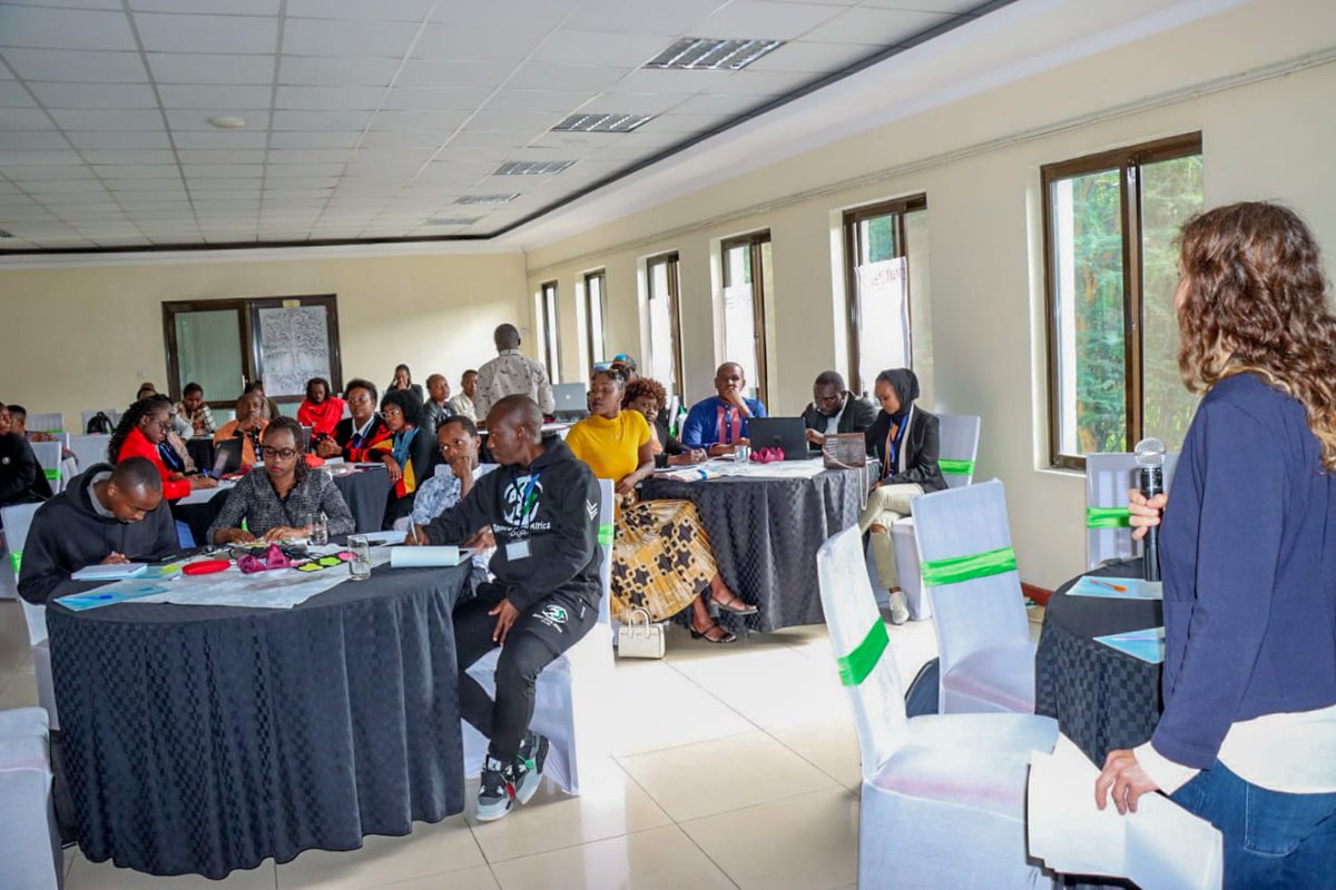 Kenya Young Greens Movement (@greenskenya) on Twitter photo Youth participation matters for development and environmental justice. The <a href="/Environment_Ke/">Ministry of Environment, Climate Change & Forestry</a> is
working with <a href="/giz_gmbh/">GIZ</a> to empower young leaders and ensure that their voices are heard in the
#NCCAPThreeYouth <a href="/UNICEFKenya/">UNICEF Kenya</a> #ClimateActionYouth#ClimateChange Youth participation matters for development and environmental justice. The <a href="/Environment_Ke/">Ministry of Environment, Climate Change & Forestry</a> is
working with <a href="/giz_gmbh/">GIZ</a> to empower young leaders and ensure that their voices are heard in the
#NCCAPThreeYouth <a href="/UNICEFKenya/">UNICEF Kenya</a> #ClimateActionYouth#ClimateChange