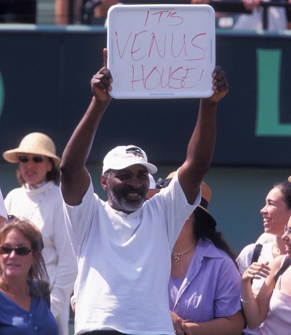 VeeSTARWilliams's tweet photo. My mood for Vee's match 😎🔥

#venuswilliams #veelievers https://t.co/xatt7NjmjK