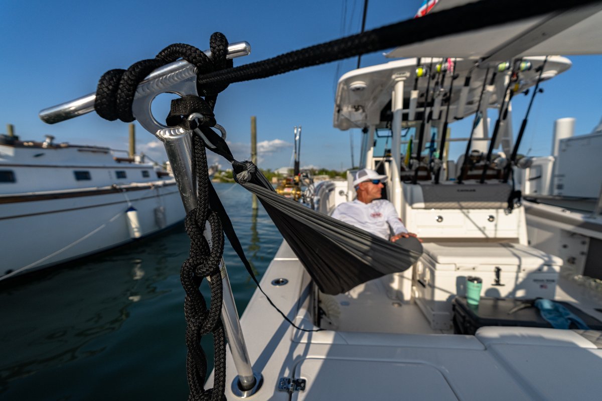 taco_marine's tweet photo. There's a first for everything! @CaptGeorgeGozdz from the hit fishing show Unfathomed, relaxes in his hammock, which is secured by the TACO Transom Cross Tie Cleat XL, comfortably under ShadeFin. 😎
#ShadowInSeconds
#boatshade #shadefin #sunprotection #lounging #hammock #caymas https://t.co/Ilwp4q129d