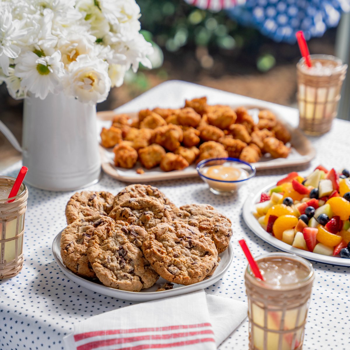 ChickfilA Arrowhead tweet media