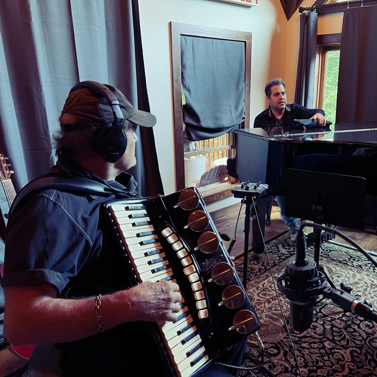 american_nomads's tweet photo. A look #behindthescenes when we recorded, 'Can't Cheat The Hangman.'  Streaming now on all platforms!

#Spotify | #Applemusic | #YouTube 
#newsingle #newmusic https://t.co/OWZAypivCe