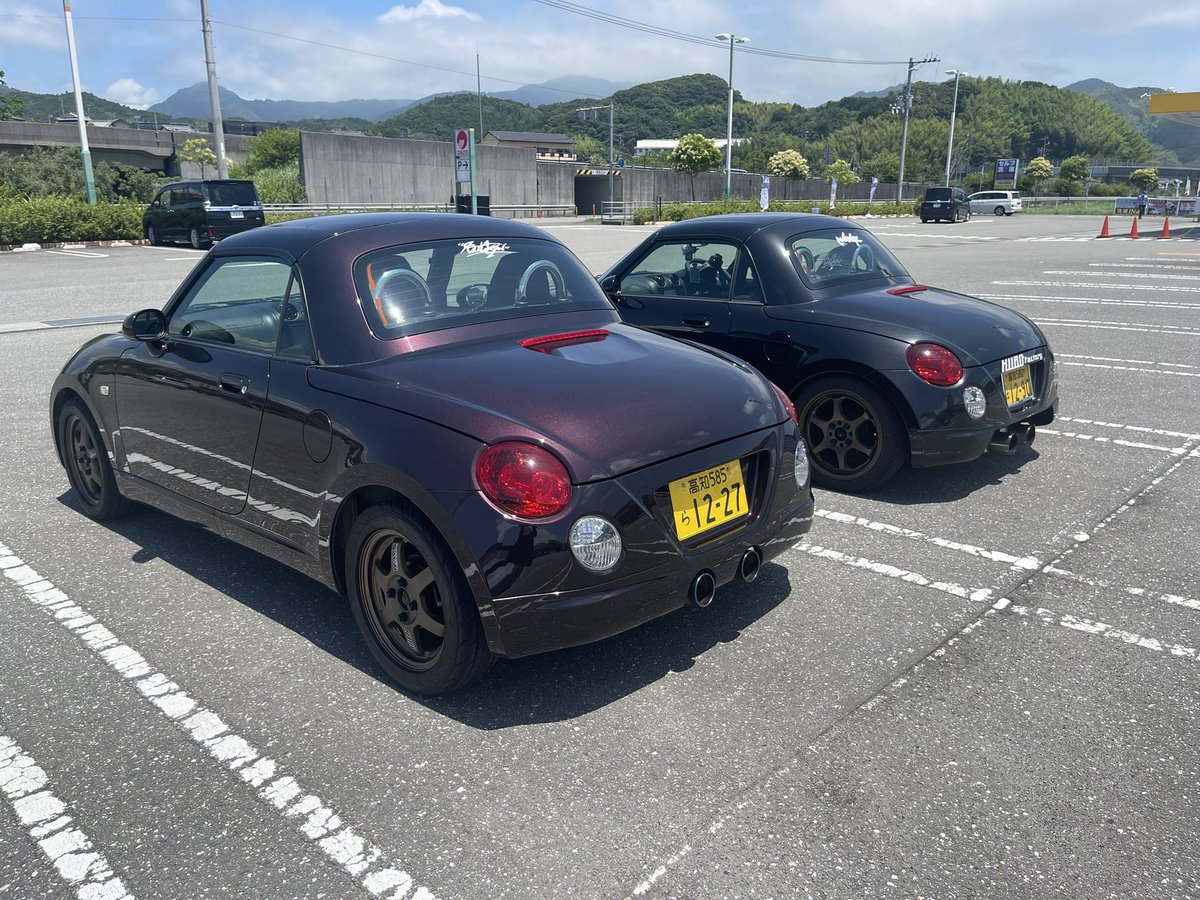 Sho1176's tweet photo. 彼女がコペンを納車したことによりコペンカップル爆誕‼︎ https://t.co/AudzB3jHfx