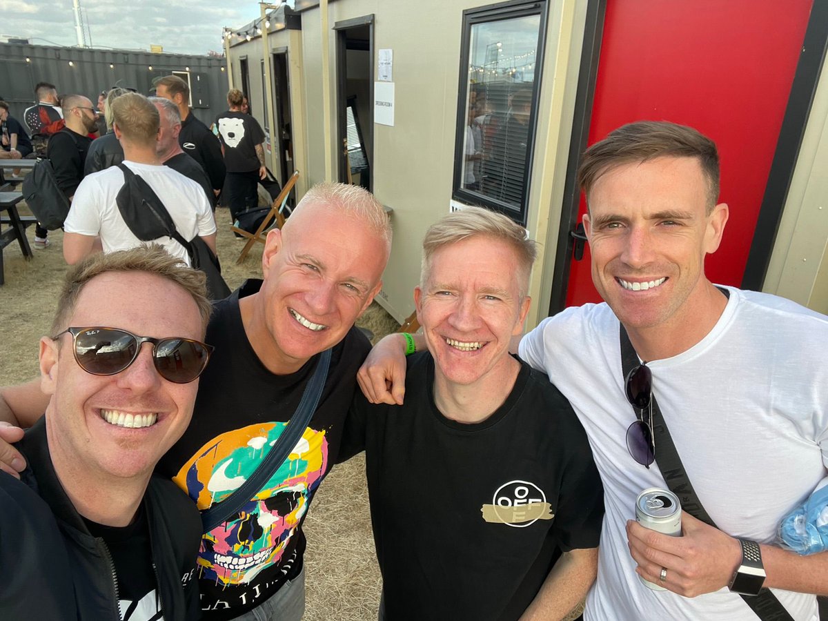 marksherry's tweet image. How much trance can you fit into a photo..and smiles??? 😄

Great to catch up with @Factor_B_Music @djdavidforbes and @bryankearney at A State Of Trance London last night!

#ASOTLondon 
#AStateOfTrance
#trance #techtrance #techno 
@asot