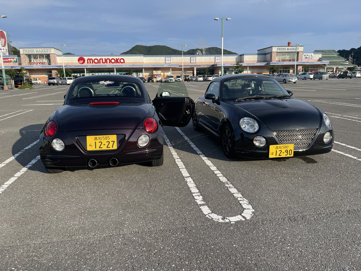 Sho1176's tweet photo. 彼女がコペンを納車したことによりコペンカップル爆誕‼︎ https://t.co/AudzB3jHfx