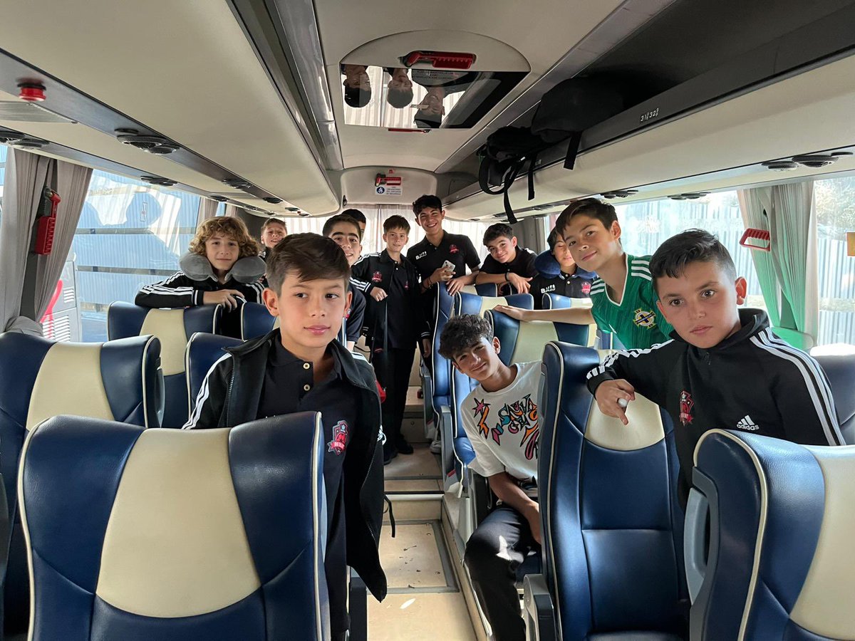 chuckmorett's tweet photo. Big talent Mexico delegación completa en camino @donosticup https://t.co/Bo2Kh055Cz