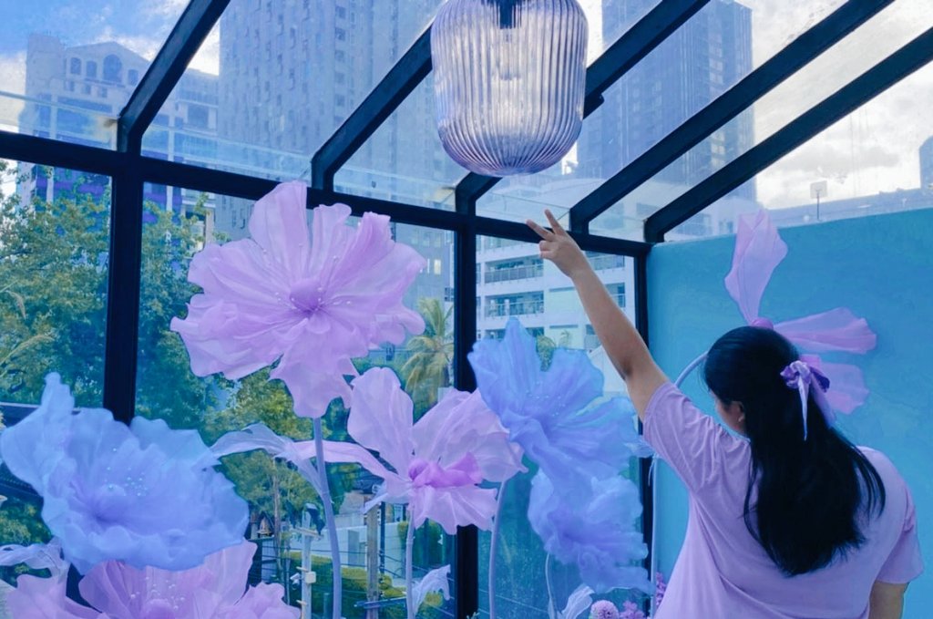 rm_noxey's tweet photo. มาเช็คอินคาเฟ่พี่โบว์รอบที่2แย้วว~
ตกแต่งงานสวยเหมือนเดิมเลยกอว.ก็จัด
หนักจัดเต็มตลอดลงไป2รอบวอคอิน1รอบ
แอคจุนเนยโดนเรียกตอนจับลัคกี้ทั้ง3รอบ
ฮือออขอบคุณพี่โบว์และพี่ๆสตาฟที่น่ารัก
ทุกคนจัดงานออกมาได้ดีมากๆเลย💜😭
#btslikeabutterfly https://t.co/pZgoIQHd7q
