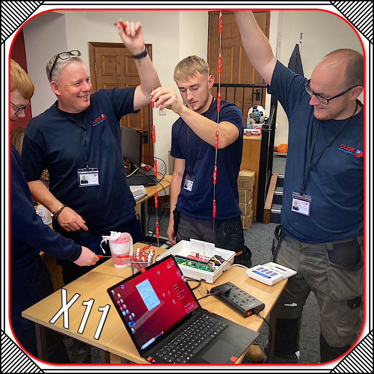 CSL_Smith's tweet photo. Provided the engineers @24Click with training on the My Base app &amp; our DualCom Pro range last week 👌🏼 They also attempted to beat the Screwdriver Chain record 🏆 https://t.co/JqgaZh3FO0