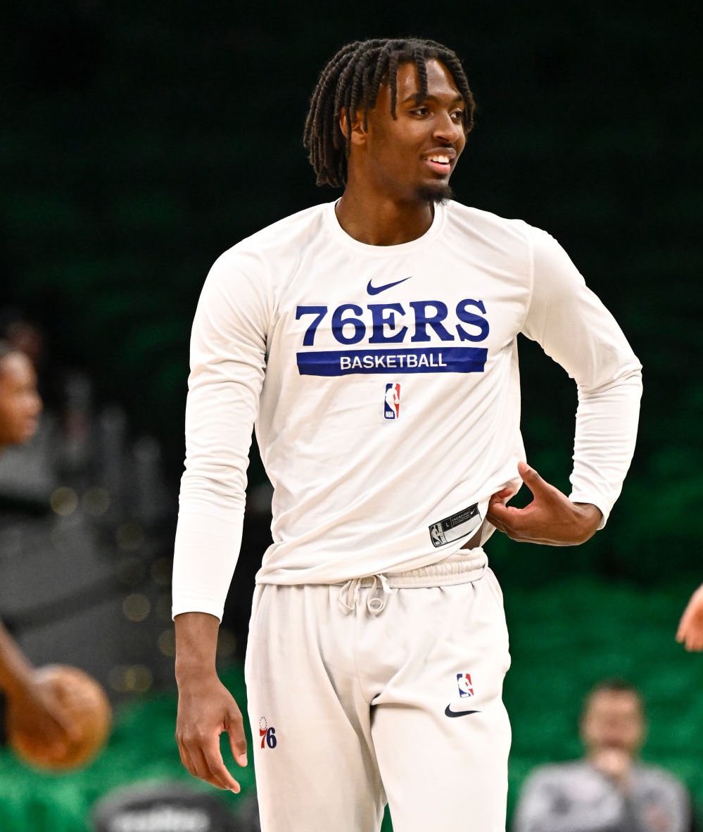The Sixers are telling teams that Tyrese Maxey is untouchable, per @WindhorstESPN 'Prime Michael Jordan is available? Don’t call. 25-year-old LeBron James is available? Lose our number. Giannis Antetokounmpo says, ‘I want to be a Sixer.’ If Tyrese Maxey is the ask, just keep…