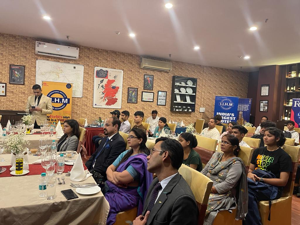 delhi_iihm's tweet photo. Embark on a Journey of Hospitality Excellence: Unveiling the launch of IIHS in Delhi.
#IIHS #AdmissionTodayJobToday #skills #IIHSkolkata #hospitalityskills #skillbasedcourse #chefskills #cookingskills #career #upskill #diploma #luxuryhospitality #hospitalitymanagement #skillindia https://t.co/ujPzL1Tu1g