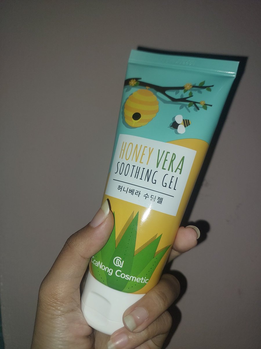 roulette_20's tweet photo. Productnya udah sampee hihi~ Thankyou kak Annisa dan Cca Nong Cosmetic 😁💕✨️ @wonderanss @CcaNongID https://t.co/b1kZO6z29R