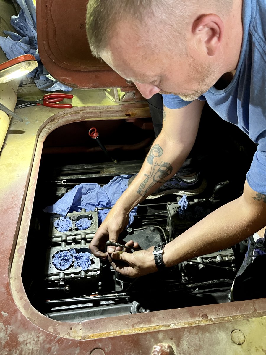Reinstalling Jagdpanther 411's carburettors, our deep dive into the original docs has been enlightening. Aged fuel, carbon deposits, and time have caused issues. The path to resolution? Thorough cleaning and preventative measures. Insights are coming soon on #InsideTrack.