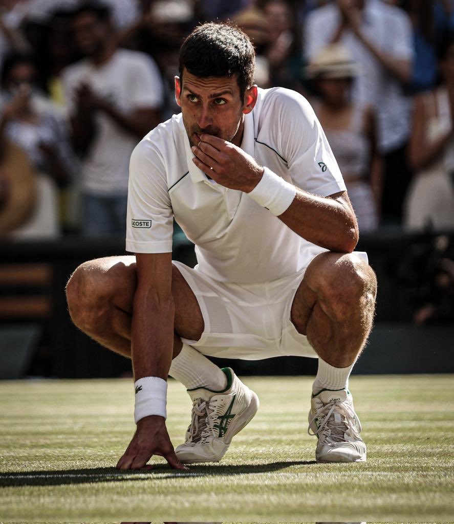 settenisok's tweet photo. Novak Djokovic en el Centre Court de Wimbledon:

- 40 victorias consecutivas. No pierde desde la final de 2013.

Para que se hagan una idea: esta racha es mayor a la de Federer, entre 2003 y 2008, y a cualquiera hecha por Nadal en la Phillipe Chatrier. https://t.co/cLhdzoZui7