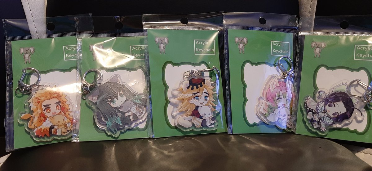 Buttertaski's tweet image. Back in stock ! Some of our popular anime keychains are back in stock and available on our website.
buttertaski-art.square.site