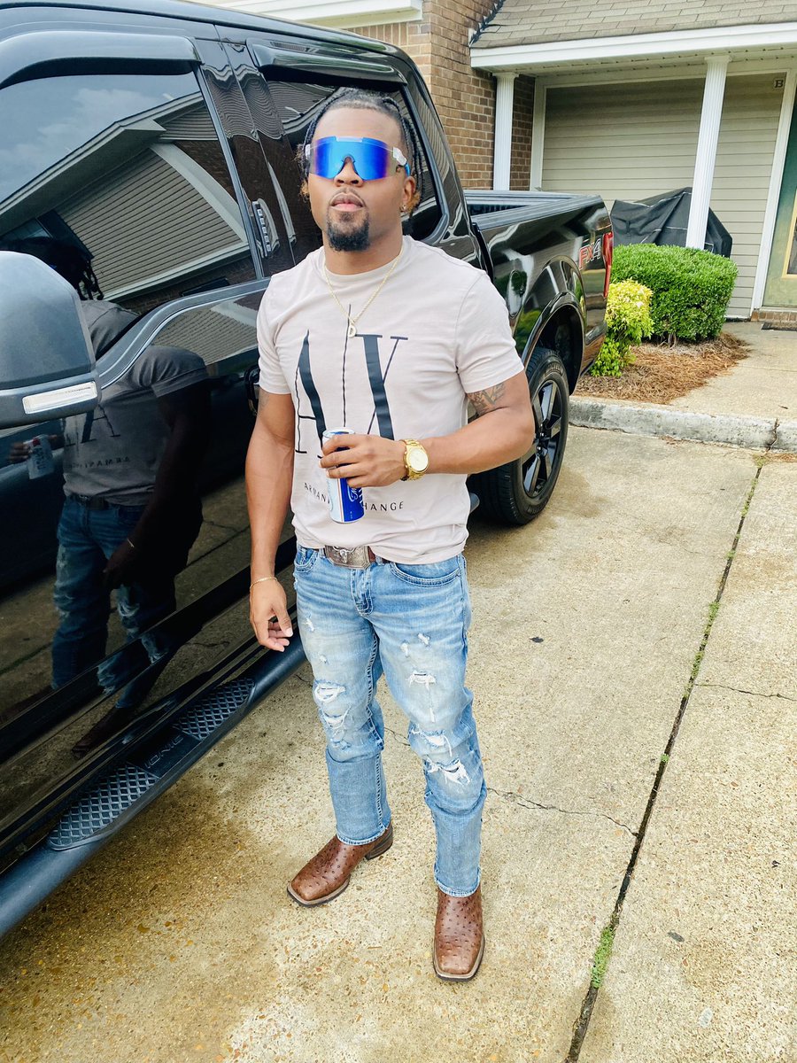 YurAddictionLRH's tweet image. 🐎