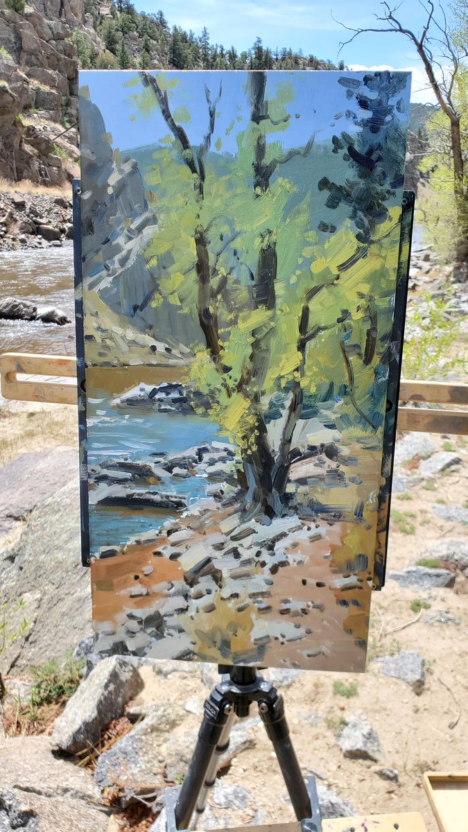 JoshuaBeen's tweet photo. Love this spot on the Arkansas River near my home in Salida, CO.

•Daytripper Easel by
https://t.co/ZokJAf1nEi
•weighs less than 6 lbs w/tripod
•sets up in seconds
•fits in a daypack

#pleinair
#pleinairpainting
#pleinairpainter
#oilpainter
#ArtistOnTwitter
#art https://t.co/xxFqyA0QoT