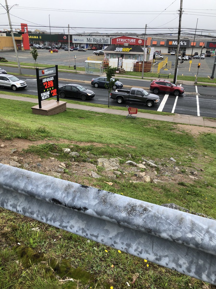 Catfergy's tweet photo. ⁦@safe_hrm⁩ Will we ever see a day when people aren’t climbing a rocky hill to reach grocery shopping in Bayers Lake? https://t.co/mjOte6q5Mq