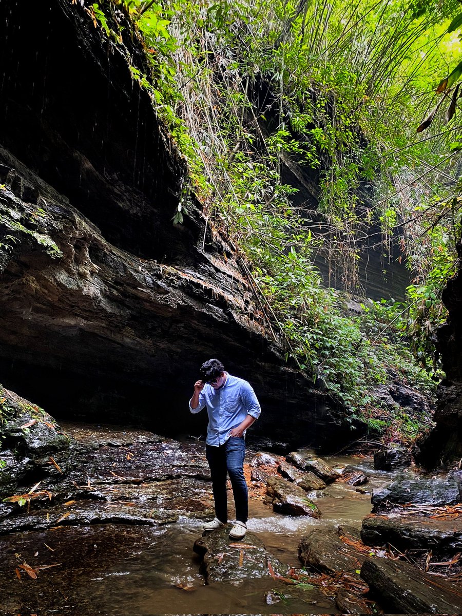 _Imfaruq_'s tweet photo. More adventure, less worry...
.
.
.
#_imfaruq_ #boysout #monsoon #mountains #waterfall #saiselwaterfall #ａｅｓｔｈｅｔｉｃ #fyp #soothing #tracking #adventure #northeastindia #algorithm #explorer https://t.co/uio8KYyFhp