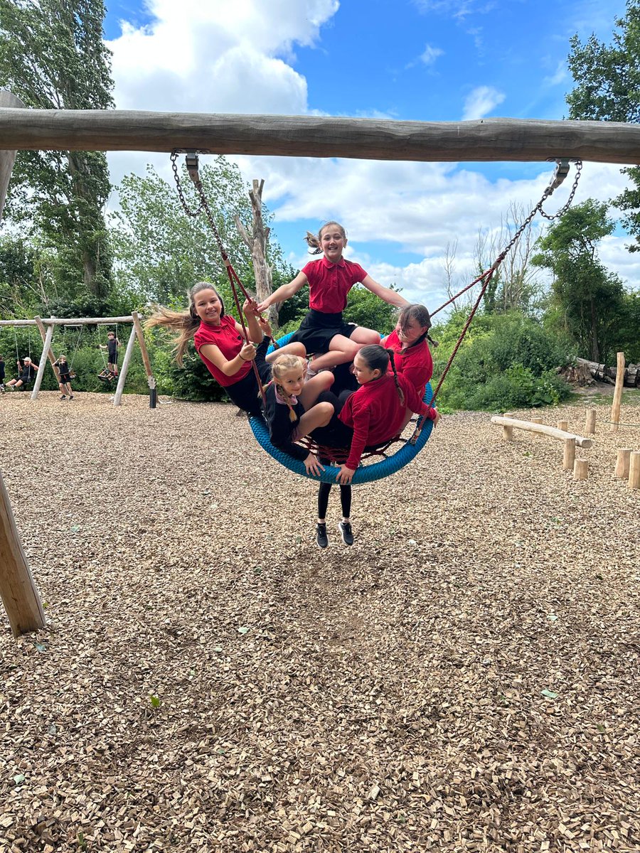 St Christopher's School tweet media