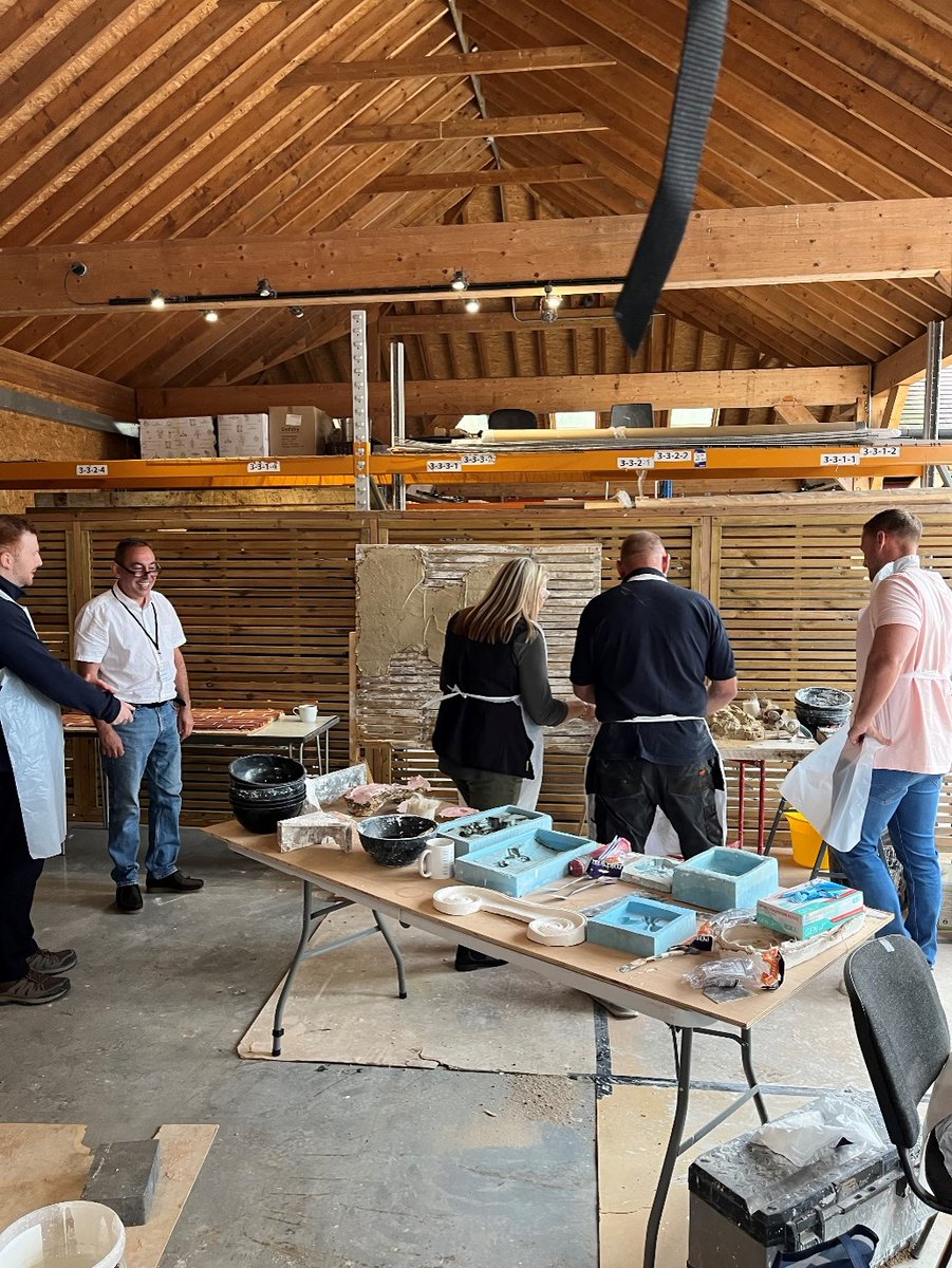 messengerbcr's tweet photo. I think everyone agreed that Friday was a great success. Introducing @crawco to the heritage team, and promoting our efforts in sustainability! Post lunch, hands-on opportunities generated extra enthusiasm. #CrawfordContractorConnection
#Crawfordbuildingconsultancy #ARIEL https://t.co/Qp0STarHOG