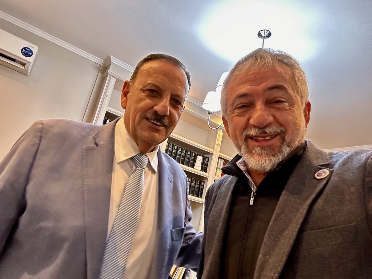 AdrianLaRioja's tweet photo. ⭕️Círculo Político:

La imagen de RQ y AM

Claro mensaje para los candidatos y la dirigencia. 

¿EL CAMINO ES LA UNIDAD, SE ENTIENDE? Expresó el secretario general de la gobernación.

Dicen que los candidatos aún no se reunieron ni a saludarse. RQ demostró a las claras, que un peronismo UNIDO GANA.