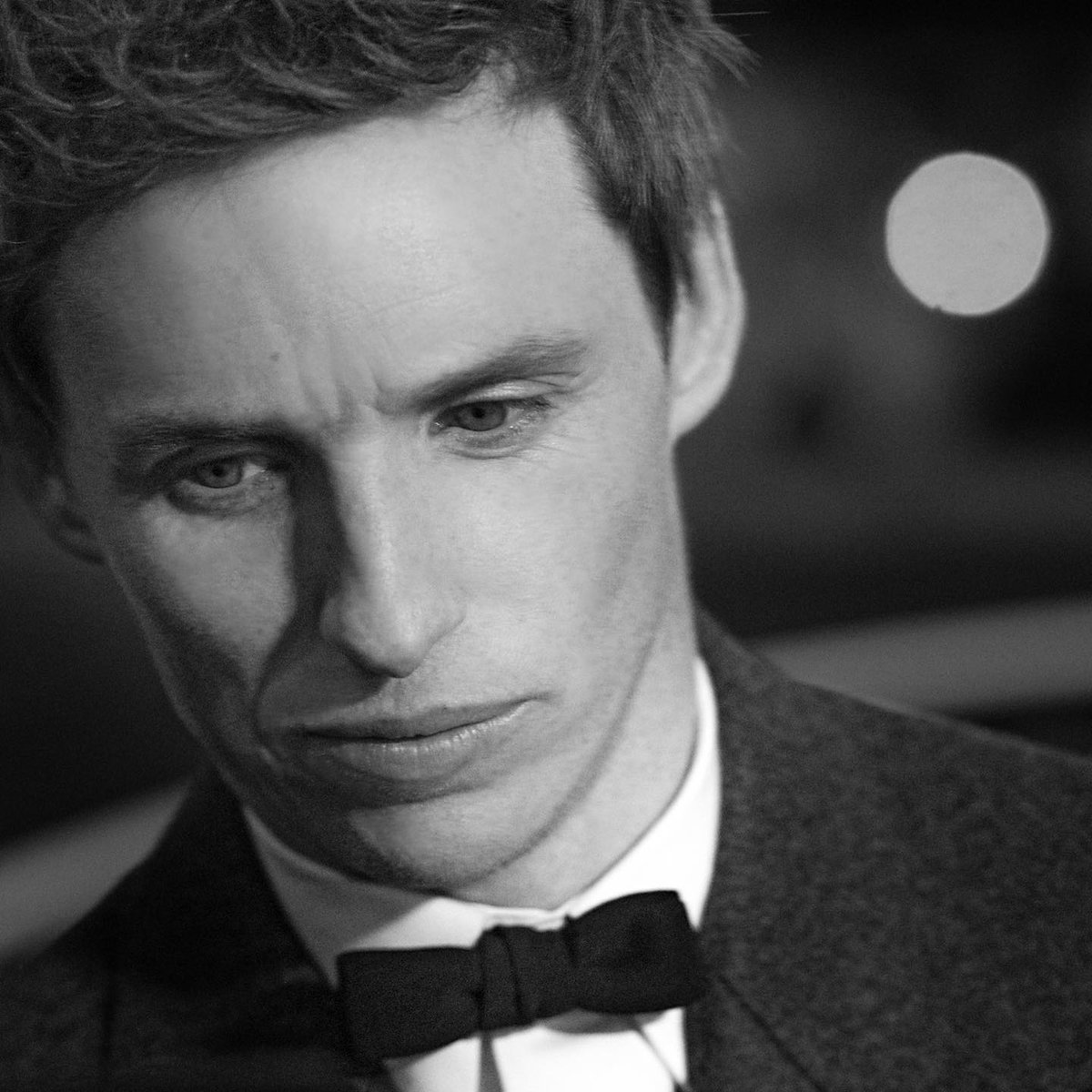 theRED61's tweet photo. 흑백 사진 속 에디 분위기는 정말이지...🥺🤍🖤

cr. https://t.co/VOub2x712j

#EddieRedmayne
#TheGoodNurse
#ZFF2022 https://t.co/cLh4PZizpv