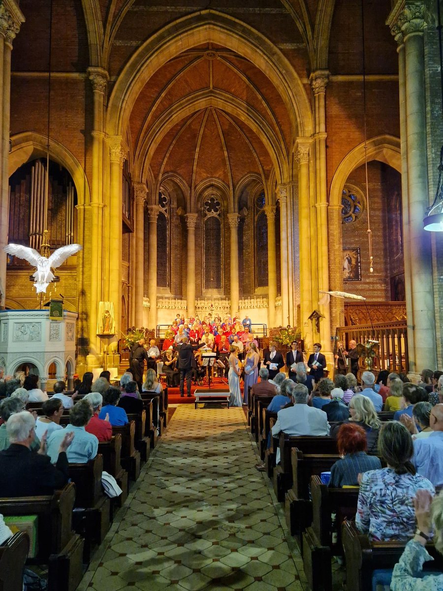 TLHlanterns's tweet photo. Beautiful photos of the star owl hired by @BrightonOrpheus for their performance of The Fairy Queen at St Mary's Church Kemptown, Brighton. https://t.co/mrWaCFmT7V