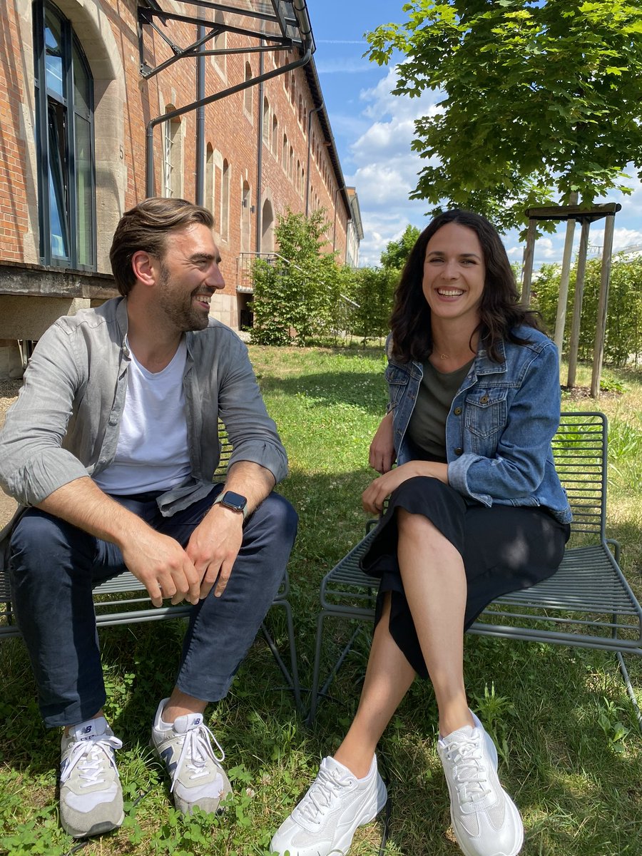 zollhofHQ's tweet image. Our new ZOHO team members keep coming! We’re so happy to welcome Johanna, our new Partner Manager &amp;amp; Talent Program Lead. 👏

#team #talentprogram #partnerandfriends #ZOLLHOF #wemakeentrepreneurshiphappen