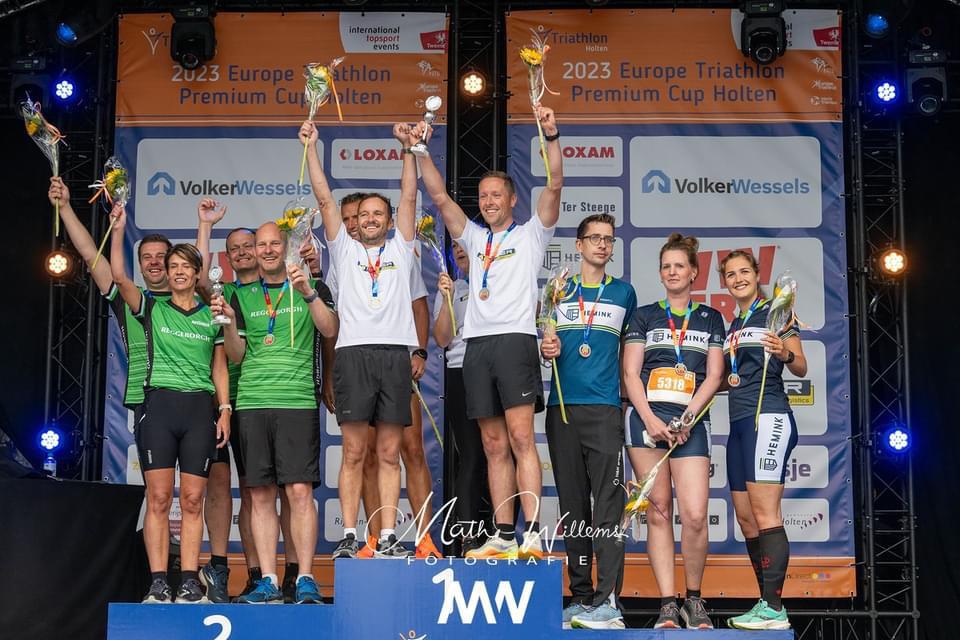 mullerffl's tweet image. Afgelopen weekend hebben meerdere collega's deelgenomen aan de Triathlon Holten. Alhoewel het weer wat minder was, waren de prestaties goed! Bij de Vivera Run werd zelfs de 1e plaats behaald in het bedrijvenklassement. We kijken dan ook terug op een zeer geslaagd event!