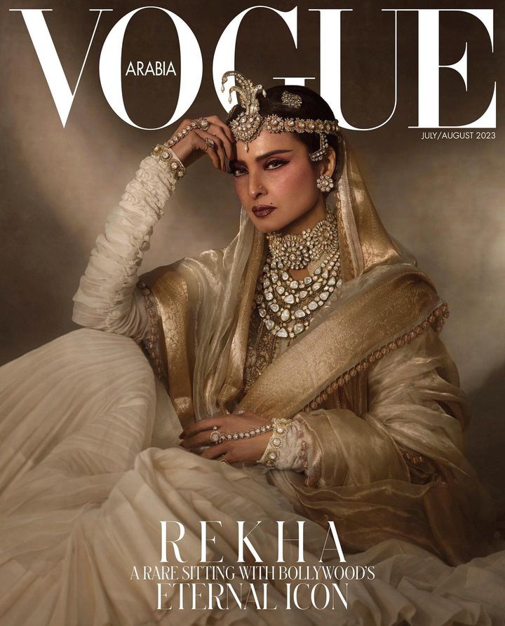 ModelsFacts's tweet photo. ’REKHA: A RARE SITTING WITH BOLLYWOOD'S ETERNAL ICON’

Rekha by Tarun Khiwal covering Vogue Arabia (July/August 2023) https://t.co/5LtwyLARG7