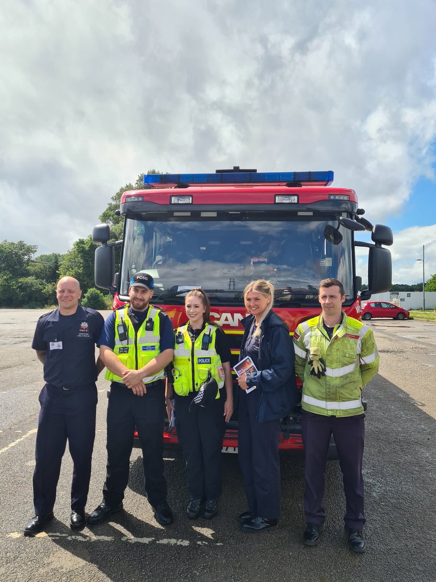 NottmRoadFS's tweet photo. Collaborative working with @ChaddesdenSNT to target areas of antisocial behaviour and fire setting.
#dfrs https://t.co/afVN2mlwiB