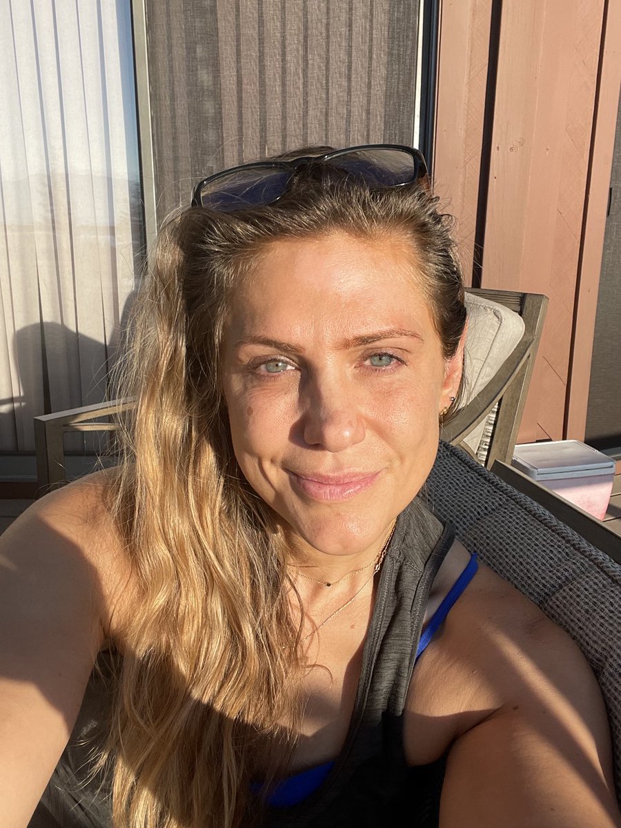 Like Tahoe is it’s own kind of filter! #6am #NoMakeup #NoFilter #LakeTahoe