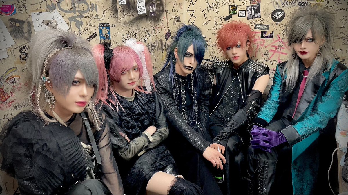 AriAriAri_offi's tweet photo. 7.3(月)東高円寺二万電圧
蟻 ONEMAN TOUR「光芒にかざす」

▼NEXT
蟻 ONEMAN TOUR「光芒にかざす」
7.4(火)東高円寺二万電圧

#蟻 https://t.co/WtPaF7S3Qe