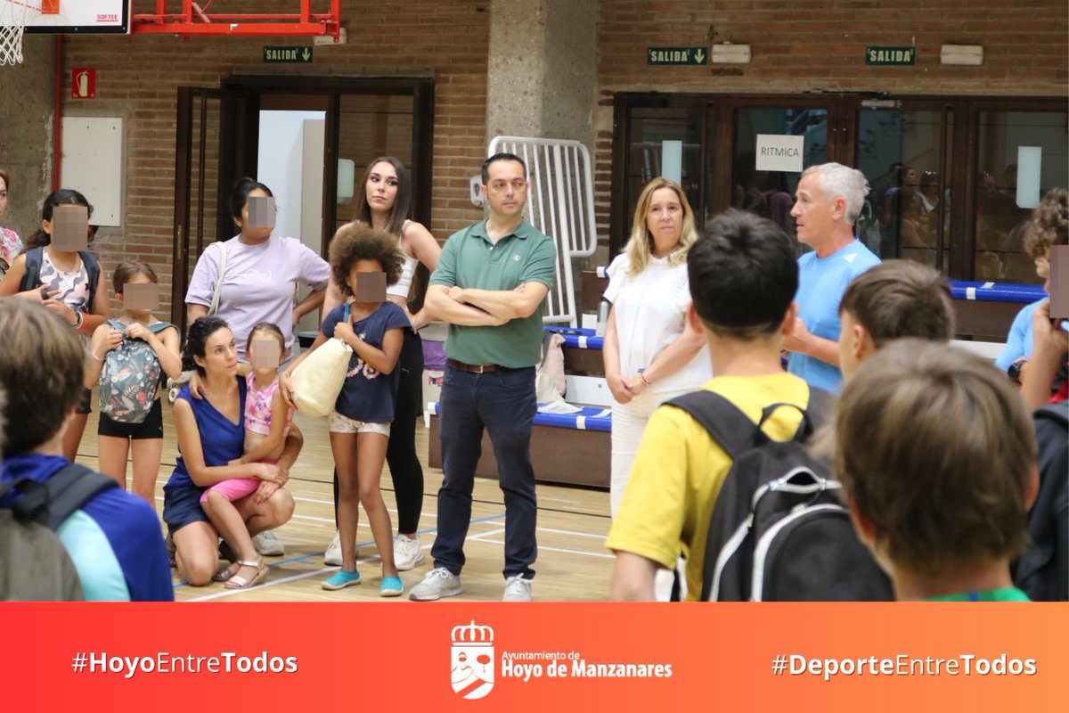 Ayto_Hoyo's tweet photo. 🏃💪| #DEPORTES
🔛 Comienzan los campamentos de verano #multiactividad del Polideportivo Municipal
👏 Durante su transcurso, los peques aprenderán valores como el respeto y la empatía, así como los beneficios de la actividad física para su salud
#HoyoEntreTodos https://t.co/lqq0mvvBbG