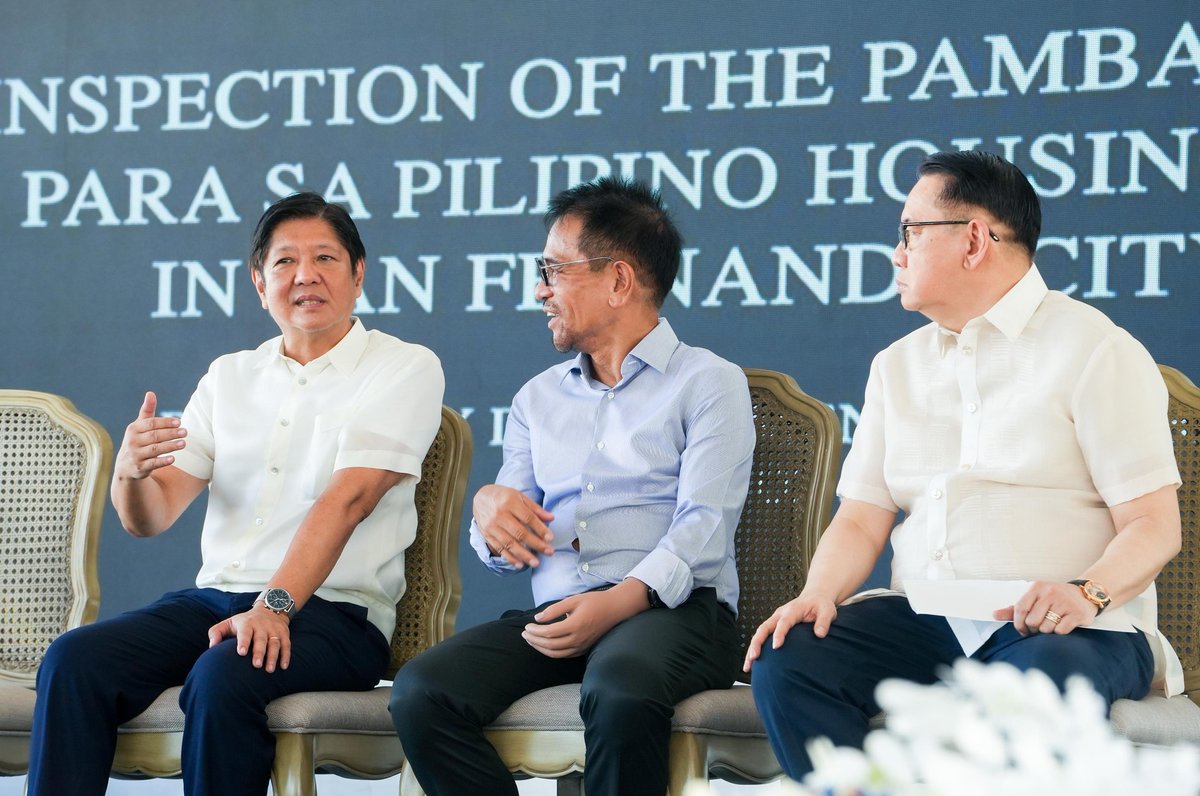PIADesk's tweet photo. TINGNAN: Higit sa 8,000 pamilya ang inaasahang makikinabang sa proyektong pabahay na itatayo sa 9.8 ektaryang lupa sa barangay Del Carmen sa lungsod ng San Fernando sa Pampanga. 

BUONG ISTORYA: https://t.co/ethls4irha

#PambansangPabahayParasaPilipino #4PHProgram https://t.co/lHUUCKvJcn