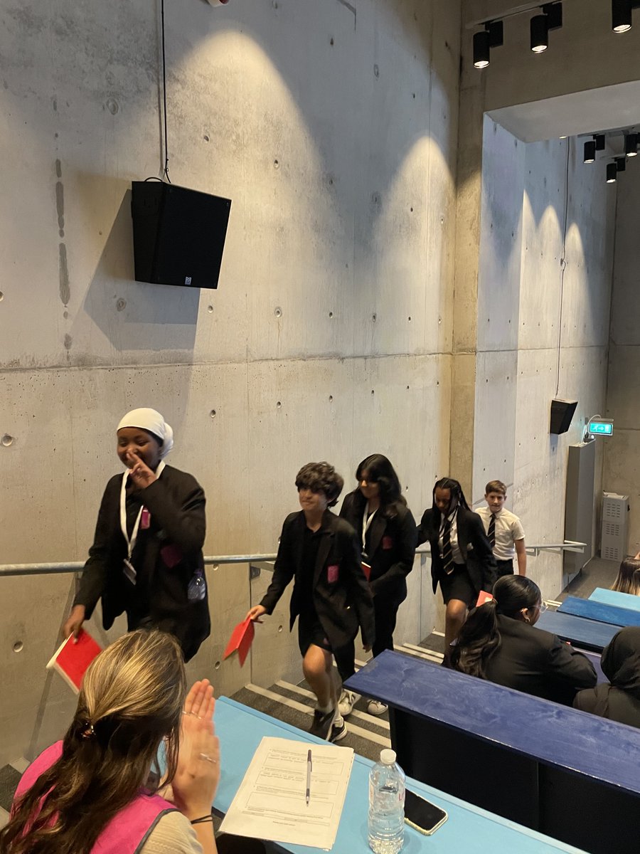 ChelseaAcadLib's tweet image. A group of students visited Greenwich University for a First Story Connect trip last week. The students had a brilliant time engaging in workshops &amp;amp; produced some excellent writing! It was a great opportunity for them to share their work with writers &amp;amp; students from other schools