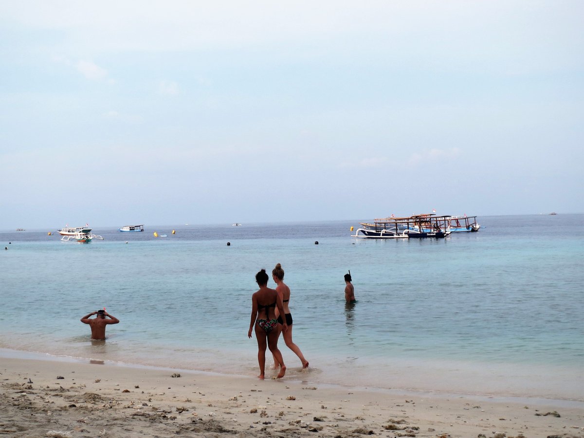 Episode III: Return to t is.gd/LnS3H3 #beach #gilitrawangan #indonesia #island #partyboat #travel #blog