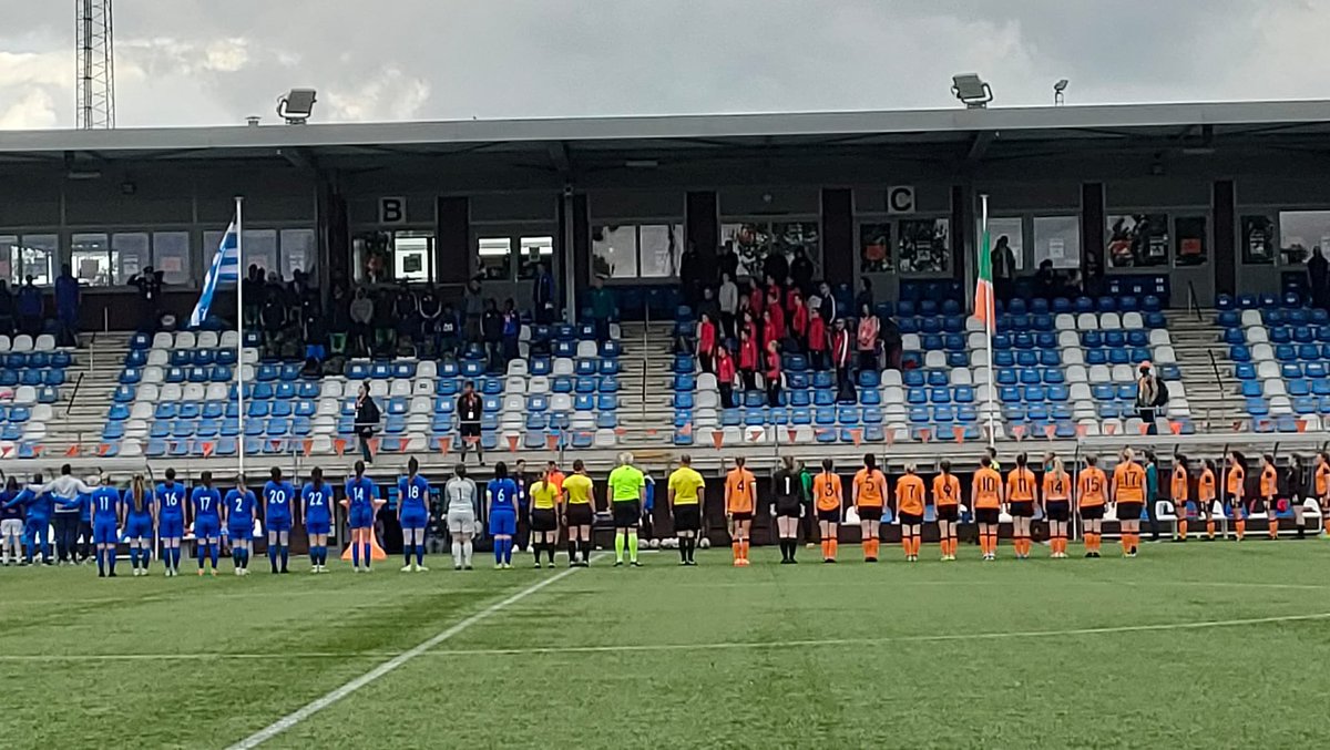Starting team for this afternoons game: Amy O'Neill, Grainne McLaughlin, Shannon Thomas, Chloe Foy, Leah Walsh, Caitlin Beatty, Katherine Meaney, Essie O'Connell, Kim turner, Saoirse O'Reily, Abbie Stanford #COYGIG #BeMore
